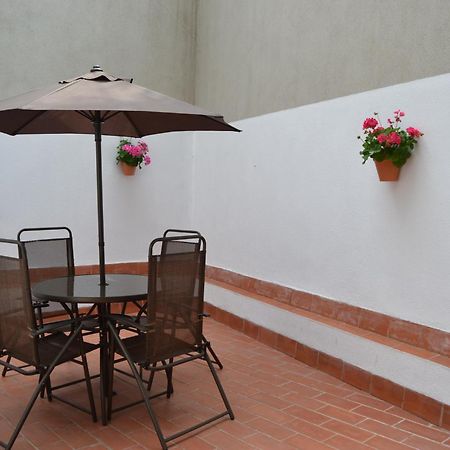 Apartments Figueres Фигерас Екстериор снимка