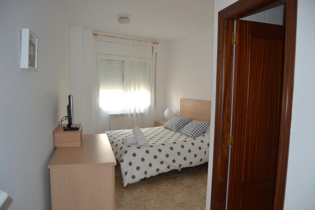 Apartments Figueres Фигерас Екстериор снимка