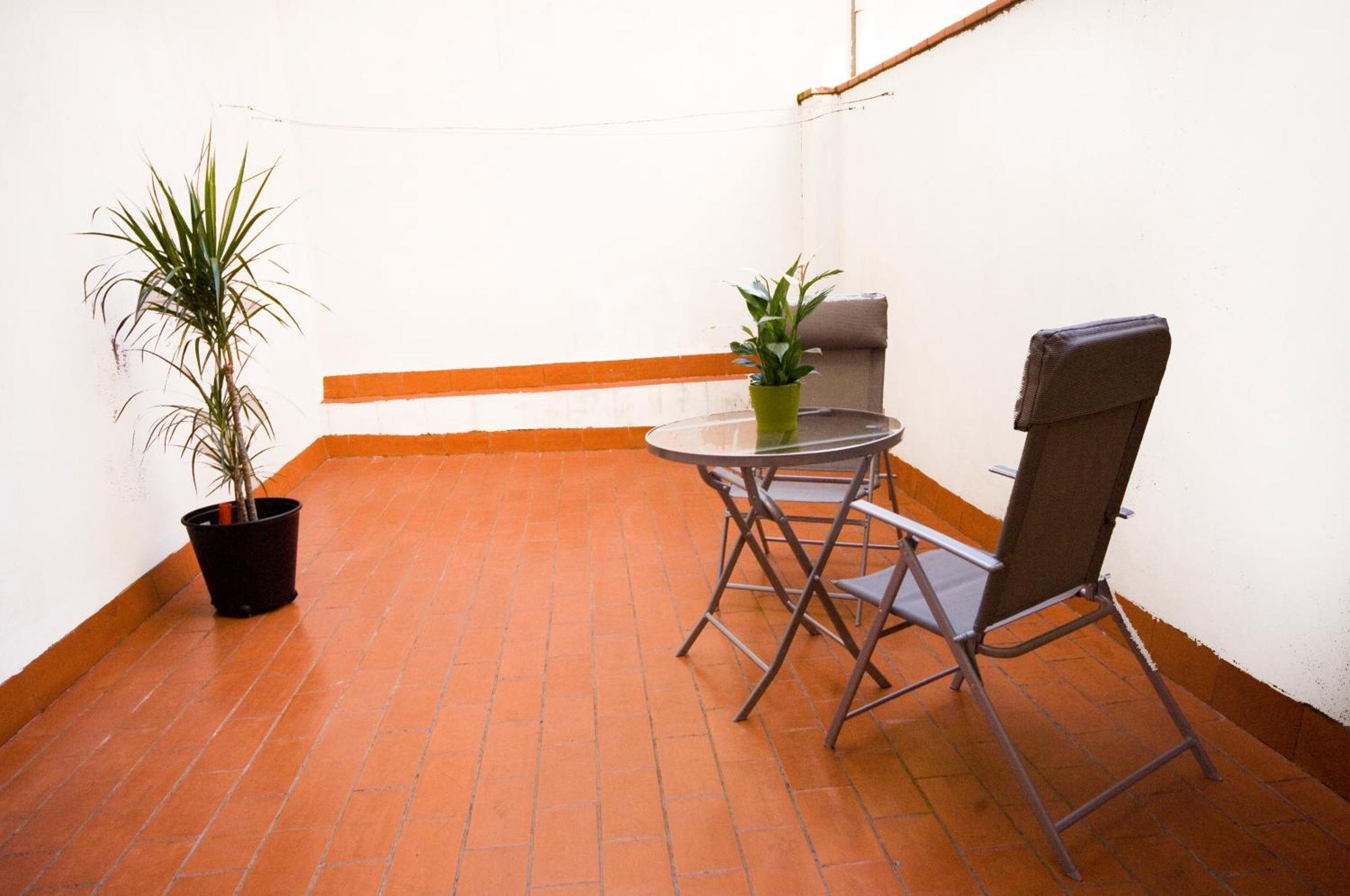 Apartments Figueres Фигерас Екстериор снимка