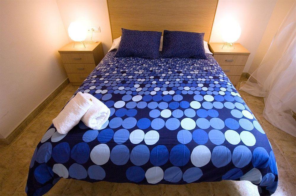 Apartments Figueres Фигерас Екстериор снимка
