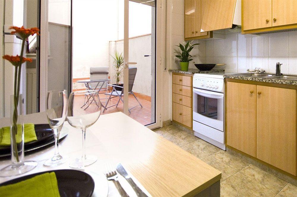 Apartments Figueres Фигерас Екстериор снимка